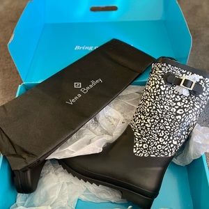 Vera Bradley Rainboots